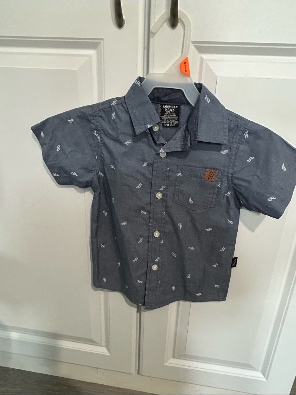 American Hawk Short Sleeve Button-Down Shirt in Navy with Micro Print